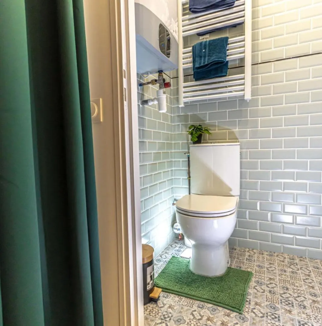 2 Complete New Cozy 25 M2 Apartment *