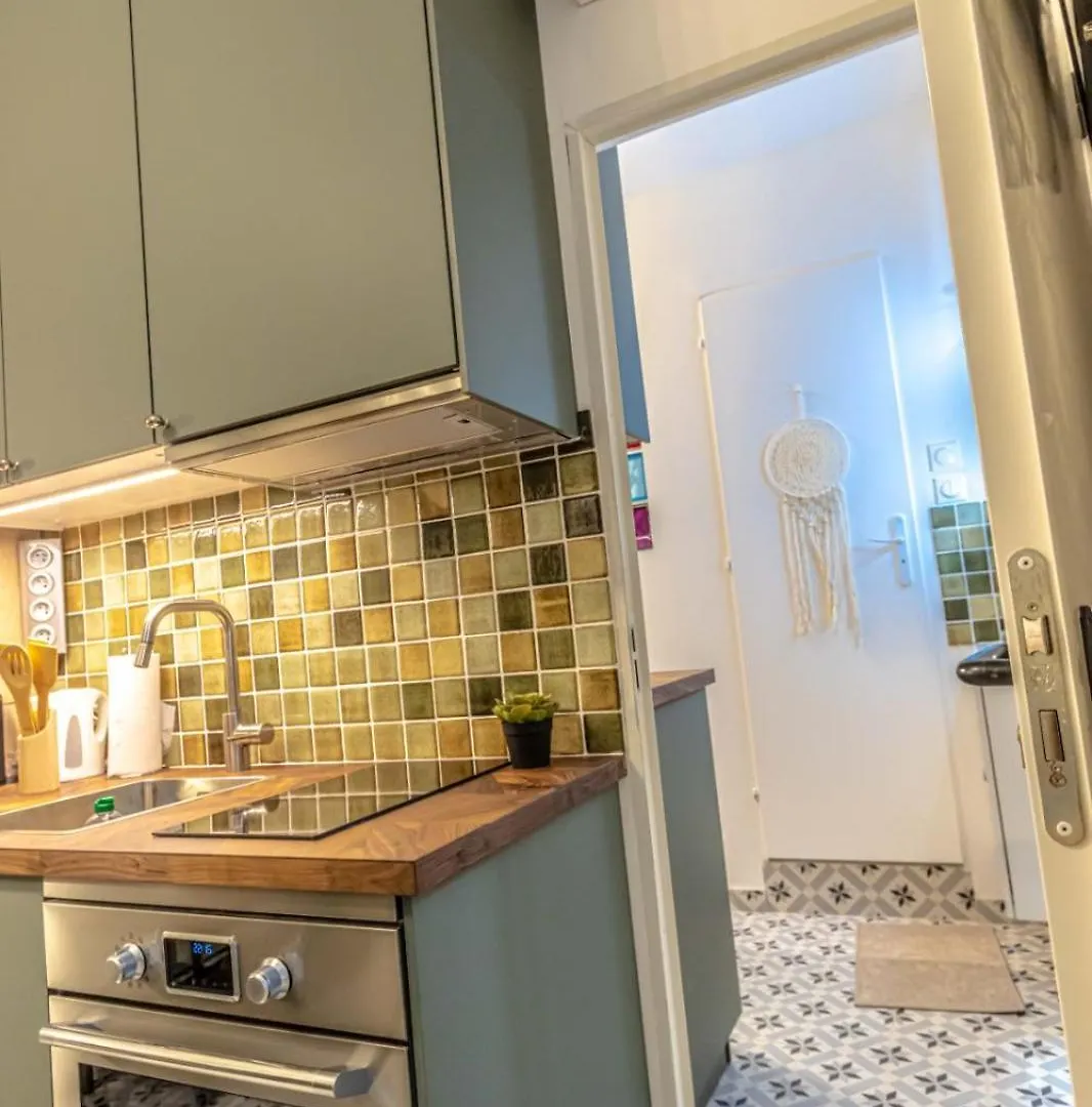 2 Complete New Cozy 25 M2 Apartment